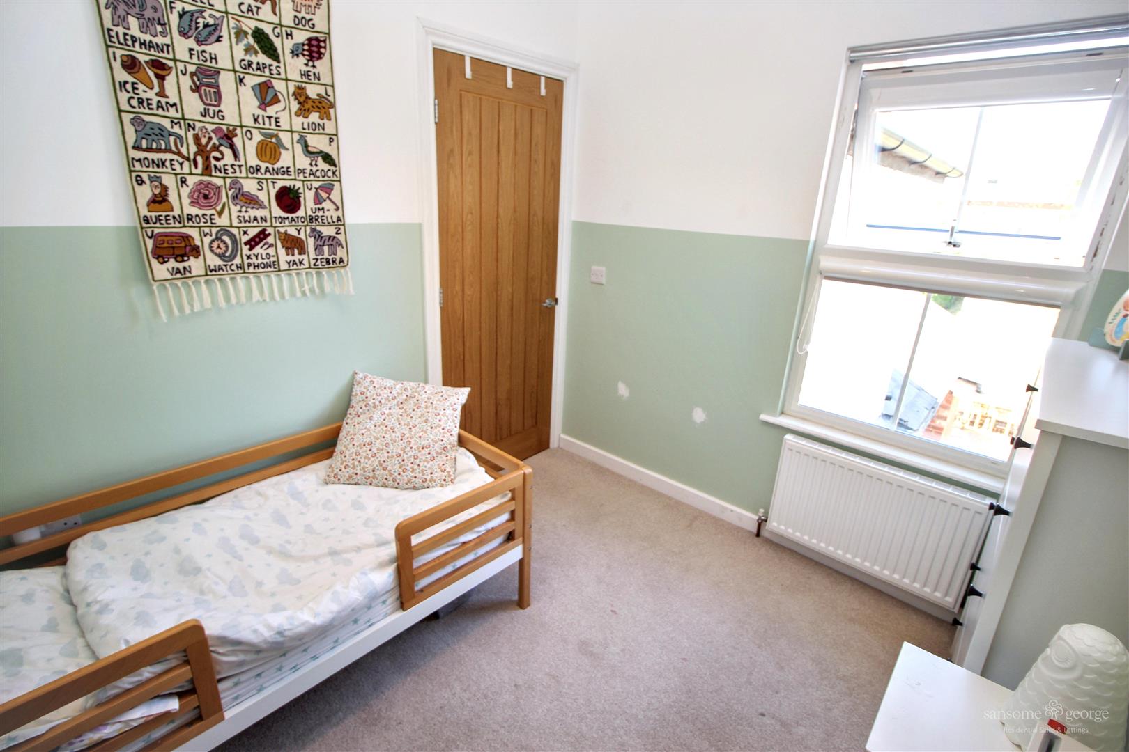 Recreation Road, Tilehurst, Reading